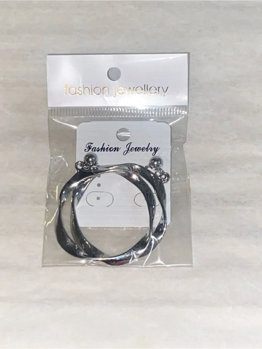 Fashion Jewellery Style 70s Retro Tone Silver Accessories Earrings